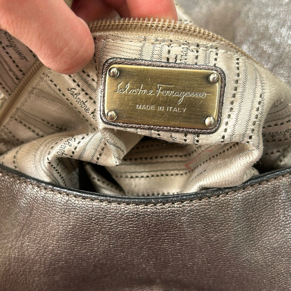 Salvatore Ferragamo leather tassel hobo - Picture 8 of 9